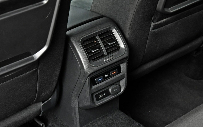 Volkswagen Tiguan Allspace cena 99900 przebieg: 156000, rok produkcji 2019 z Środa Śląska małe 352